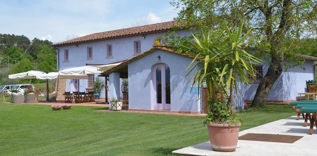 Casa Fontanino Panzió Altopascio Kültér fotó